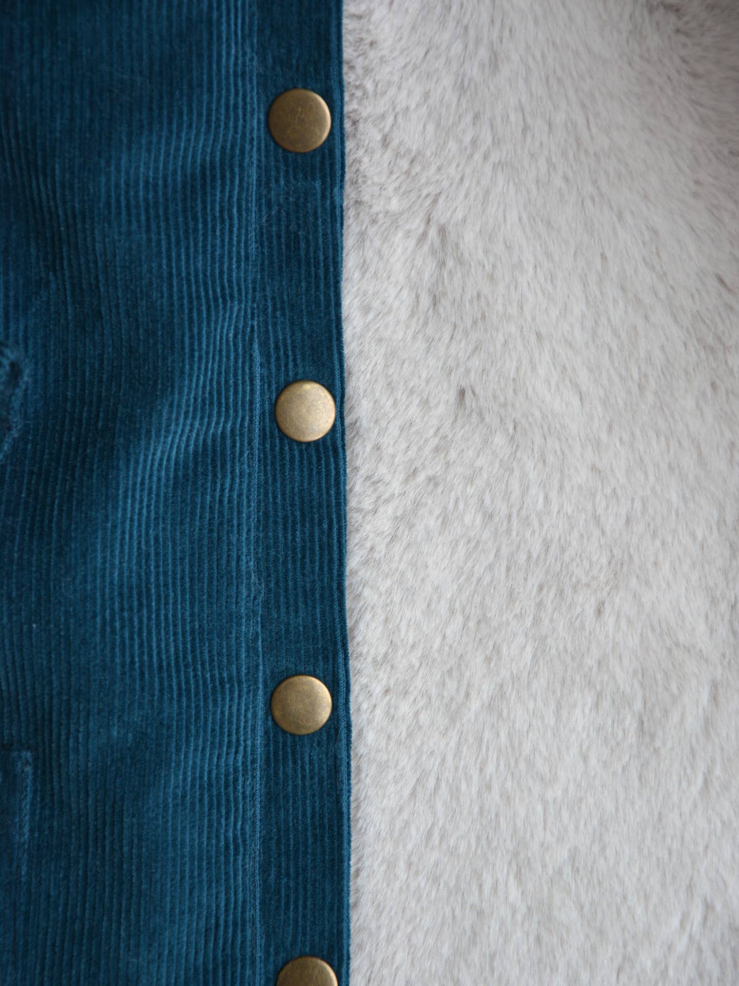 Corduroy jas met borduursel