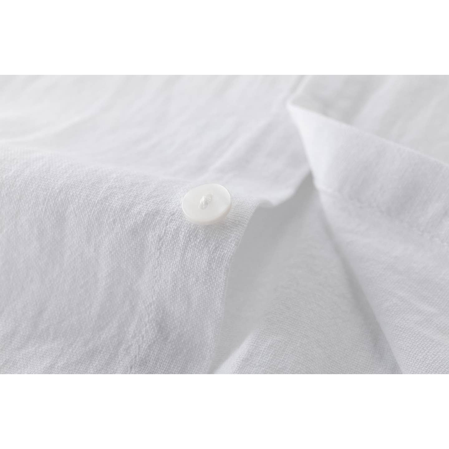 Elegante blouse met lange mouwen en volantkraag