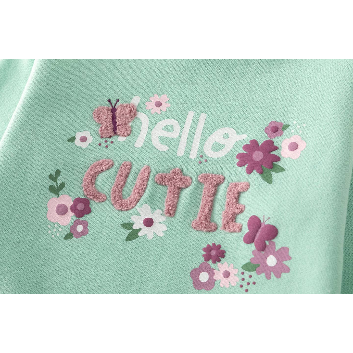 Groene trendy trui met reliëf en schapenvacht