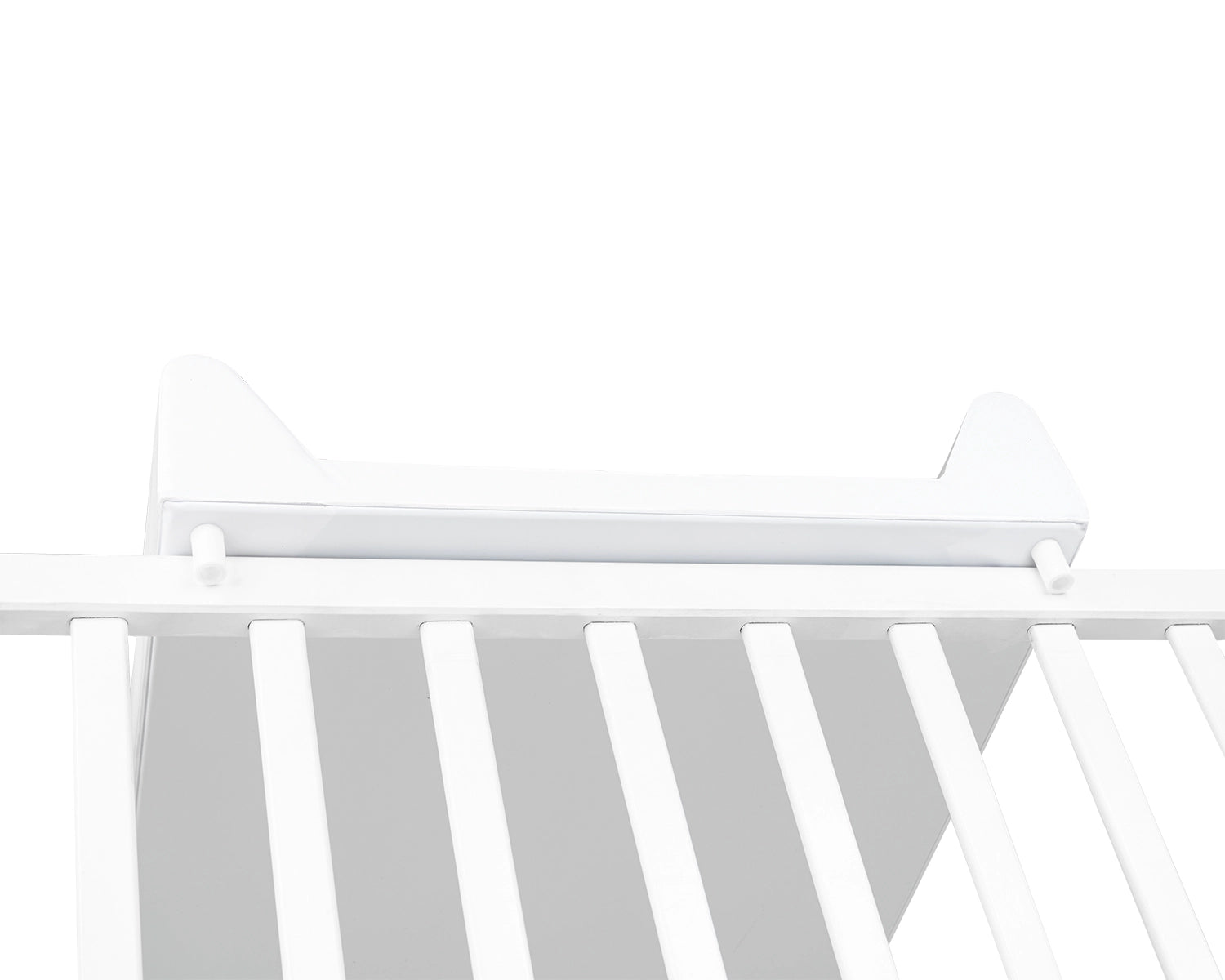 Verschoonmat met Groeimeter + bevestiging aan babybed