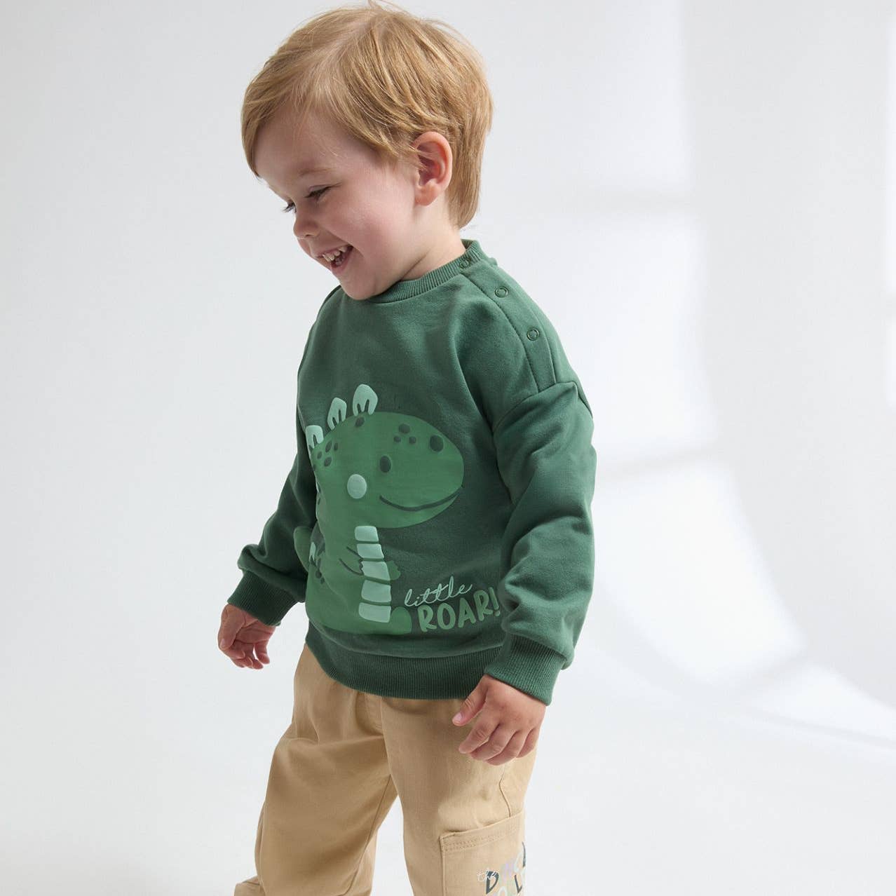 Leuke trui met Dino-print